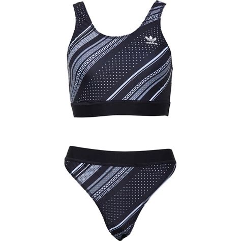 adidas dames swimsuit.